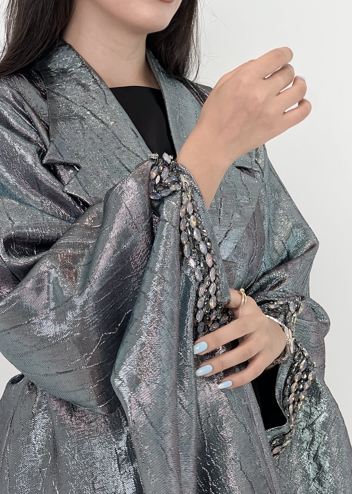 How to Choose the Perfect Abaya Size?